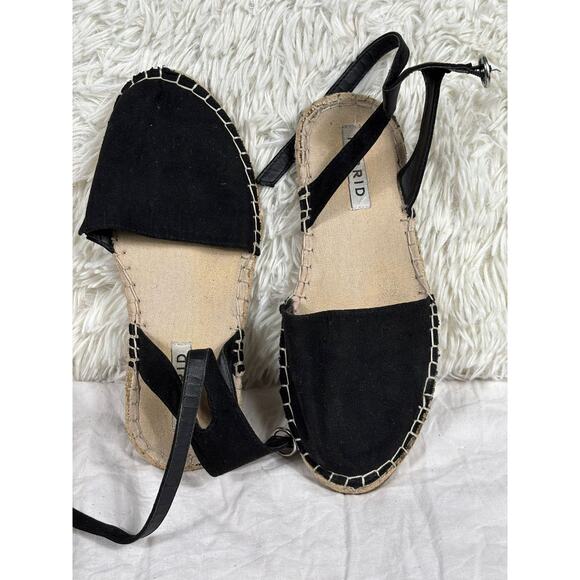 Torrid Faux Suede Espadrilles Sandals Slip On Comfort Size 7 Wide Black - Picture 1 of 6